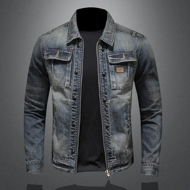 Denim Jacket – Flap Pockets & Structured Seams