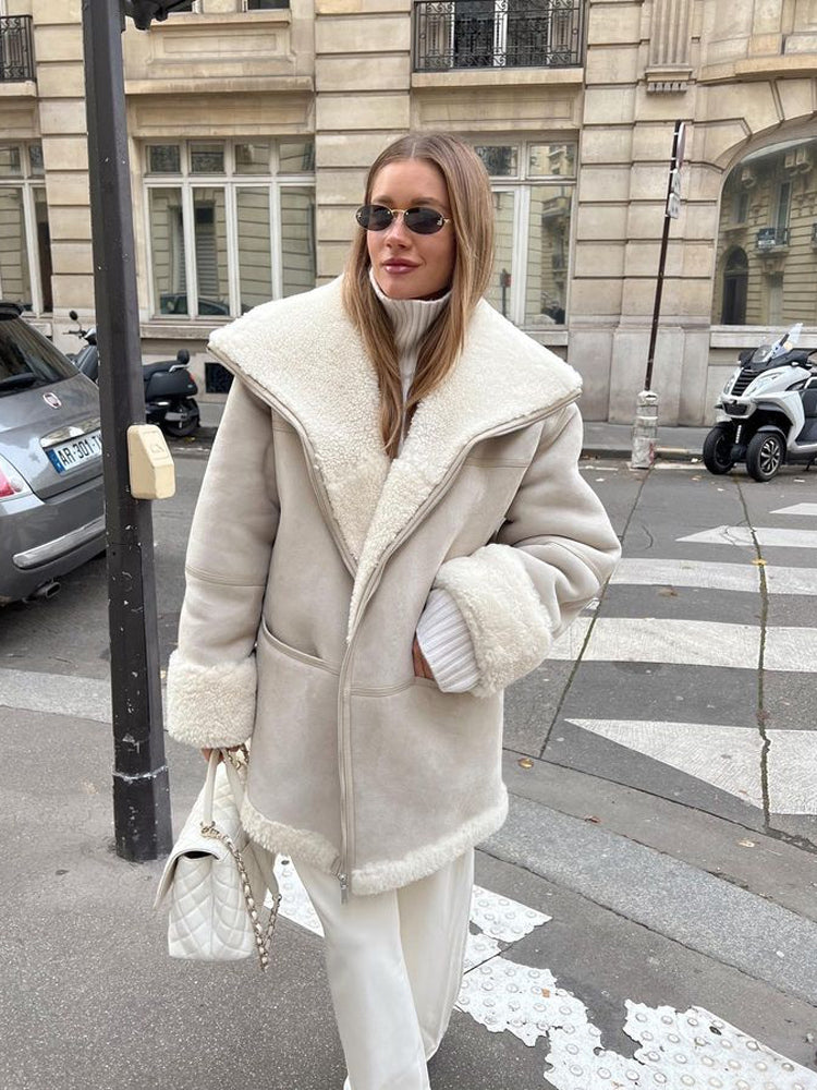 Faux Shearling Jacket – Thick Cuffs & Wide Collar Fit