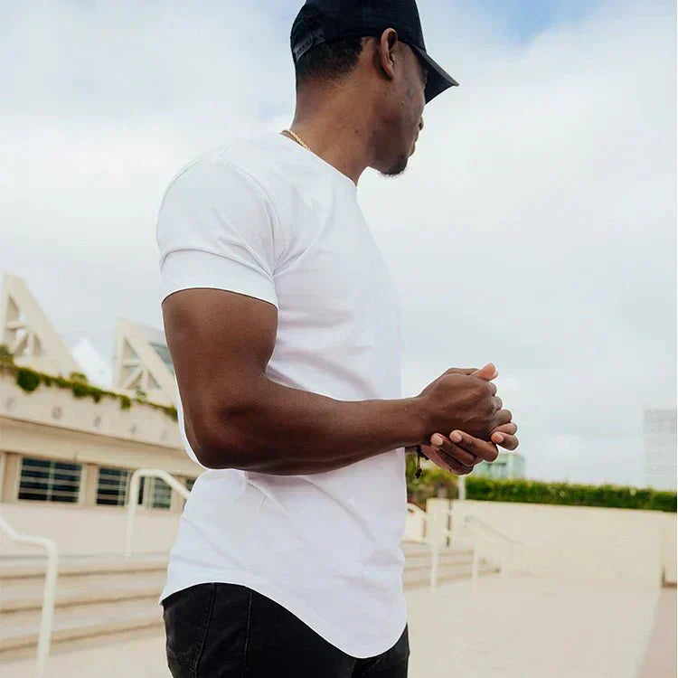 Fitted T-Shirt – Close-Cut Sleeves & Smooth Fit