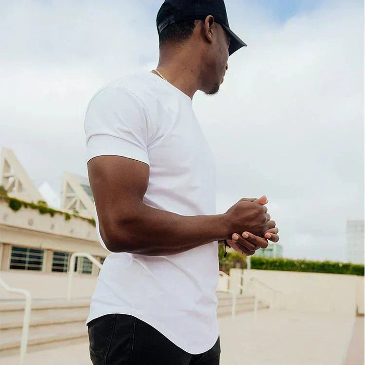 Fitted T-Shirt – Close-Cut Sleeves & Smooth Fit