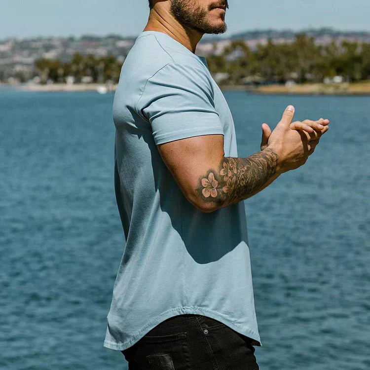 Fitted T-Shirt – Close-Cut Sleeves & Smooth Fit