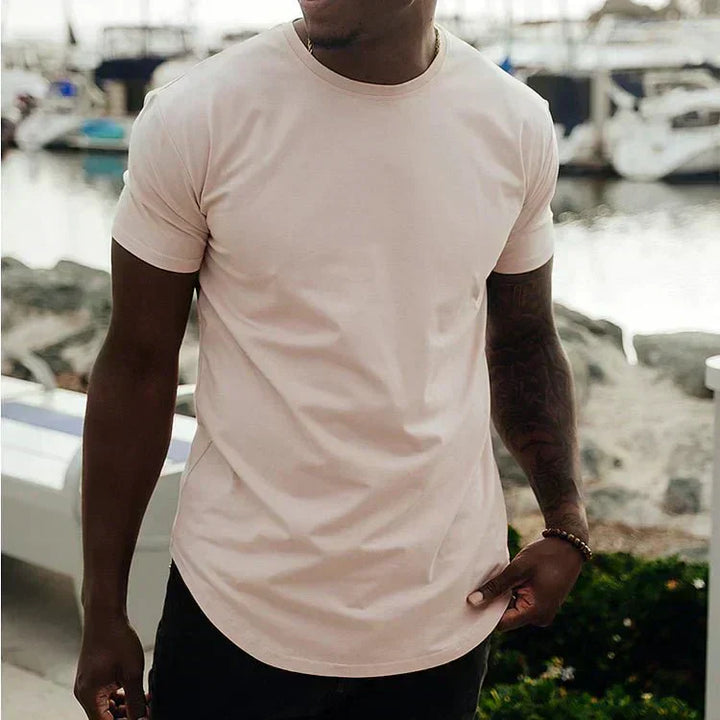 Fitted T-Shirt – Close-Cut Sleeves & Smooth Fit