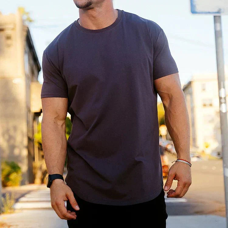 Fitted T-Shirt – Close-Cut Sleeves & Smooth Fit