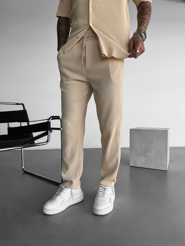 Ribbed Trousers – Elastic Waistband & Relaxed Cut