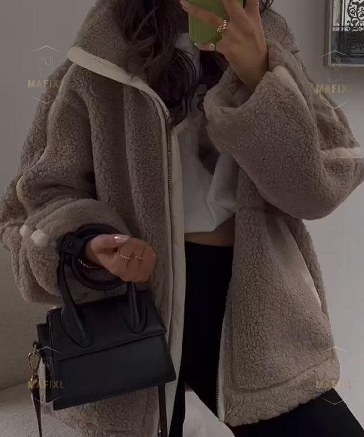 Wool-Blend Jacket – Fluffy Finish & Relaxed Zip Shape