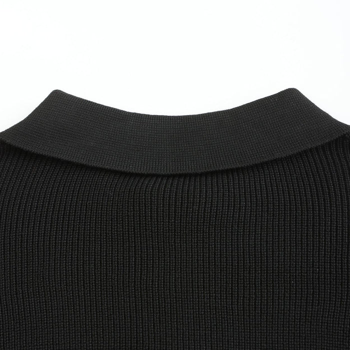 Zip Sweater – Ribbed Texture & Turn-Down Collar